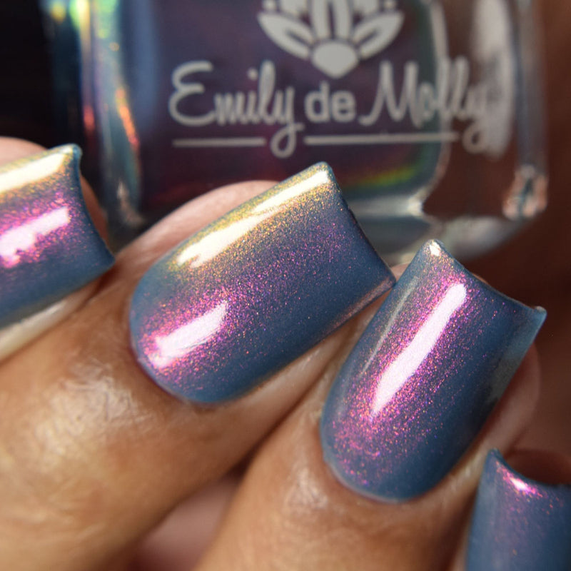Emily De Molly - Secrets To Keep Nail Polish