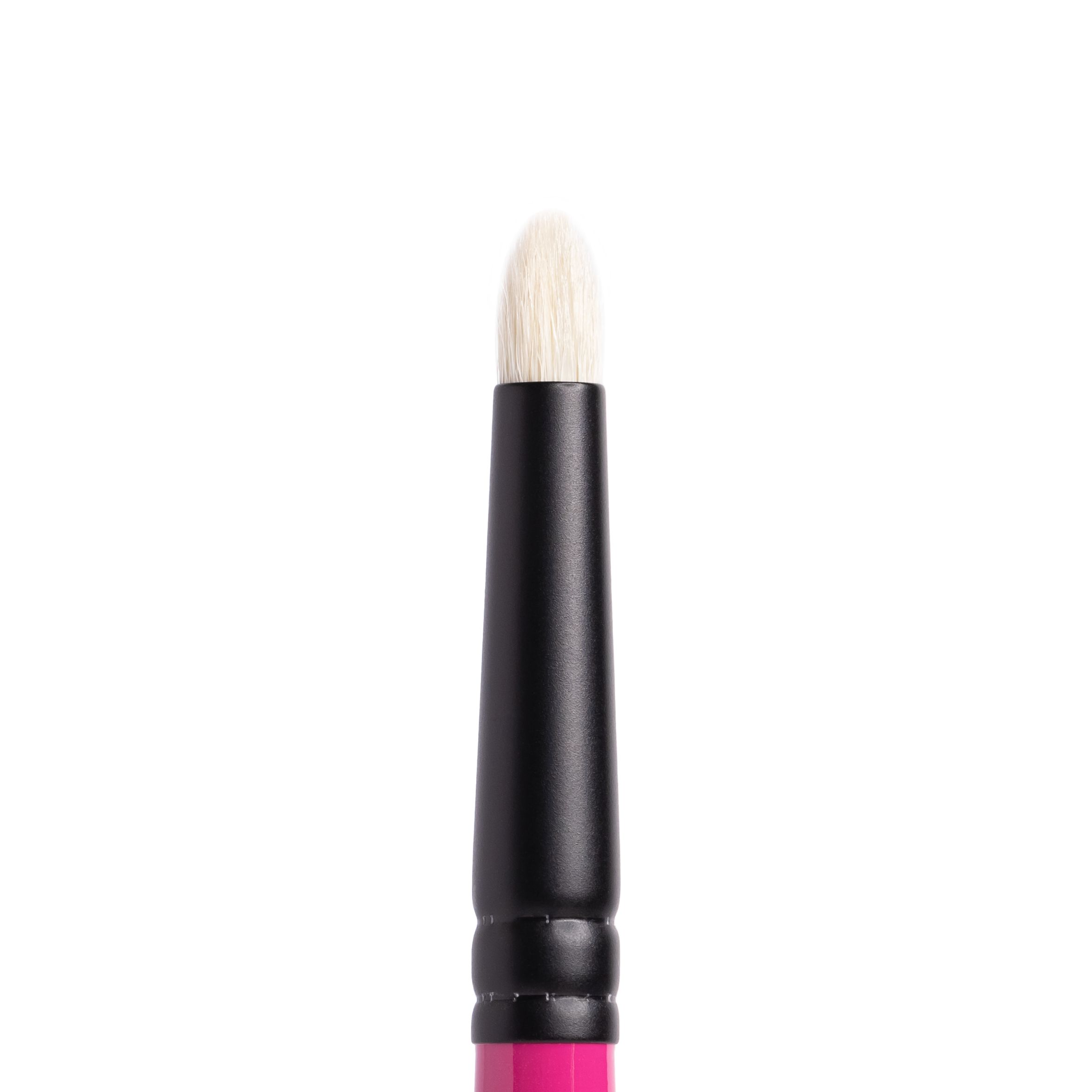 http://whatsupbeauty.com/cdn/shop/products/whatsupbeauty-r107-large-pencil-eyeshadow-brush-zoom.png?v=1681628744