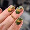 Phoenix - We Got a Picture With the God of War Nail Polish (Magnetic)