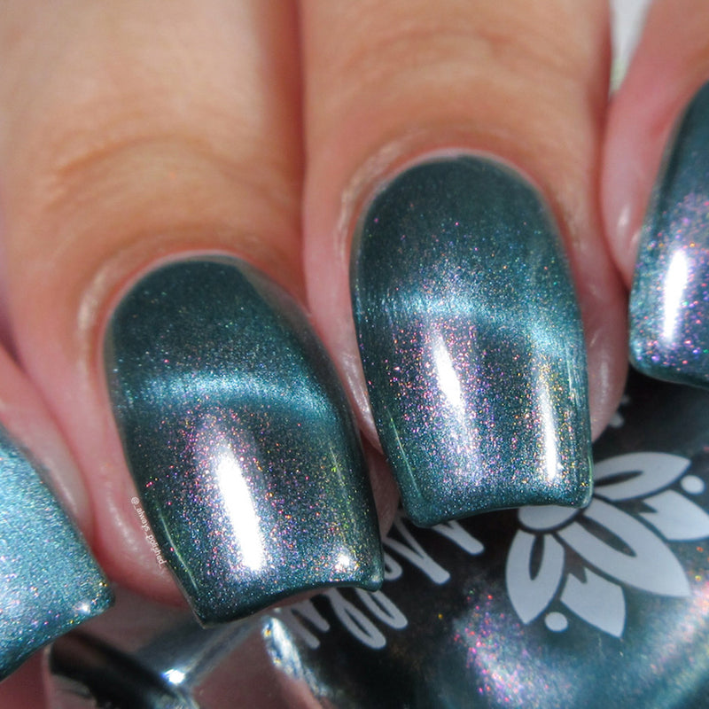 Emily De Molly - Made Up My Mind Nail Polish (Magnetic)