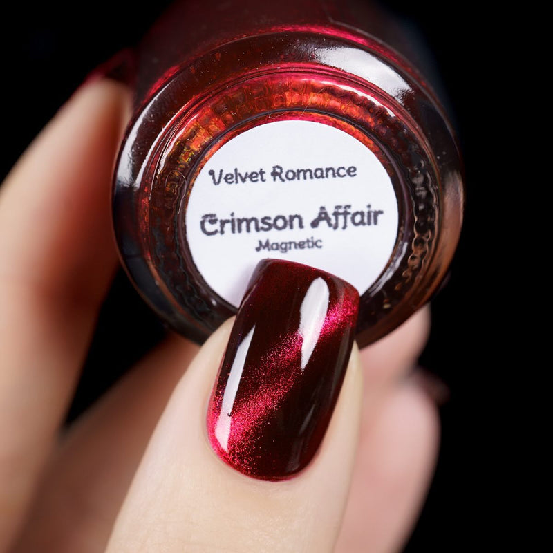 Colores de Carol - Crimson Affair Nail Polish (Magnetic)