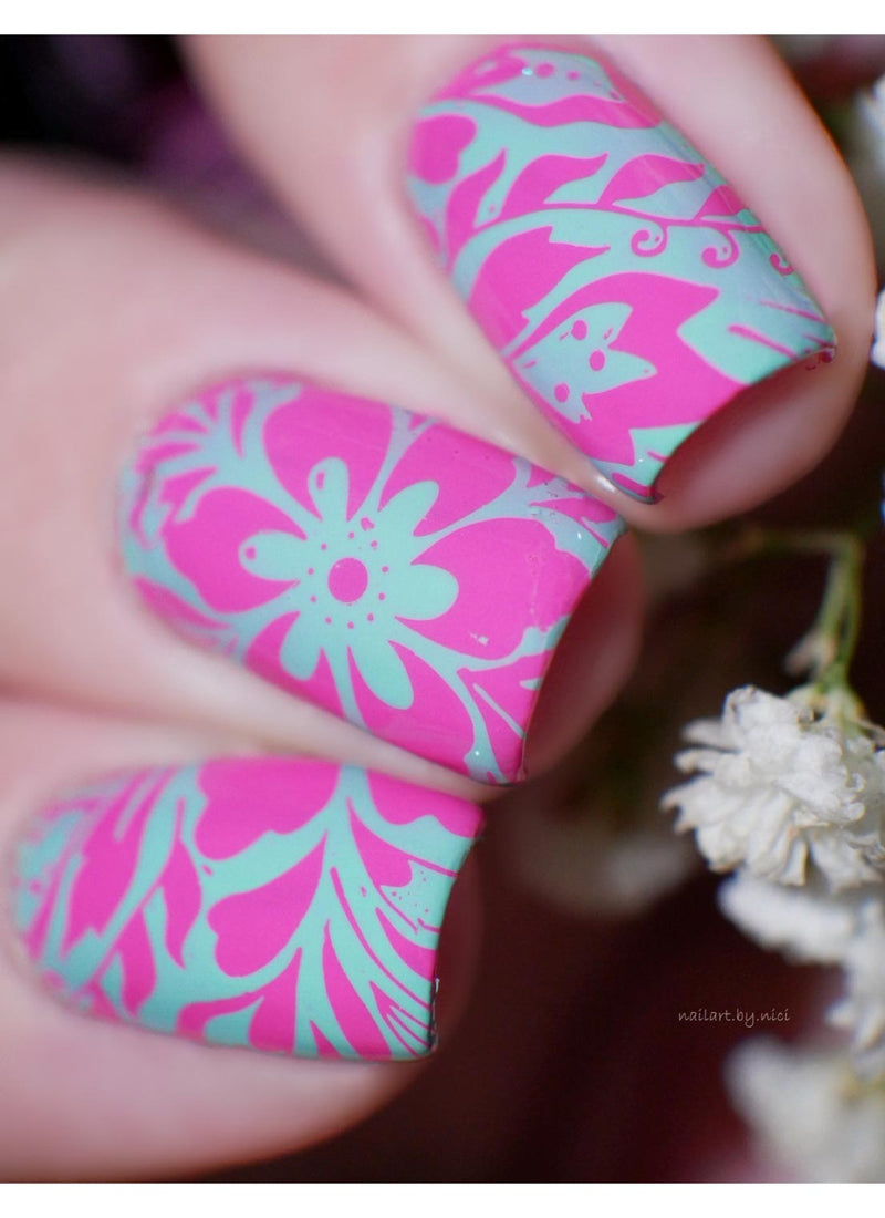 UberChic Beauty - Kiss Me On My Tulips Stamping Polish