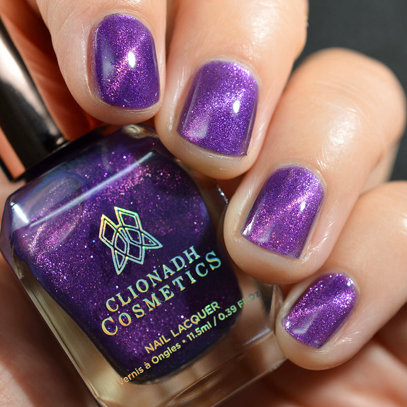 Clionadh Cosmetics - Anthocyanin Nail Polish (Magnetic)