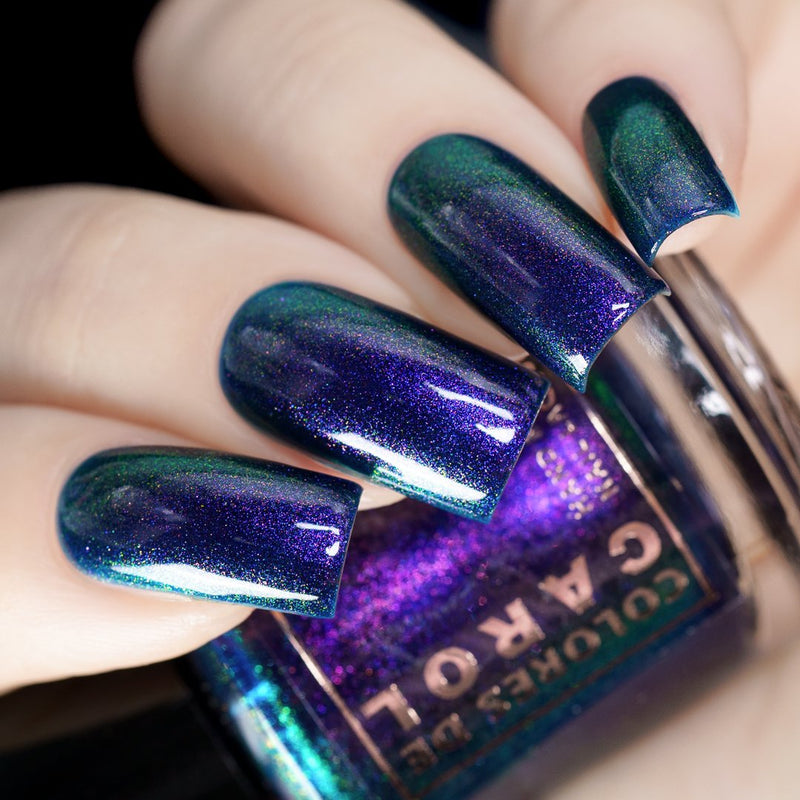 Colores de Carol - Emerald Scarab Nail Polish