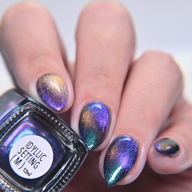 Emily De Molly - Idyllic Setting Nail Polish (Magnetic)