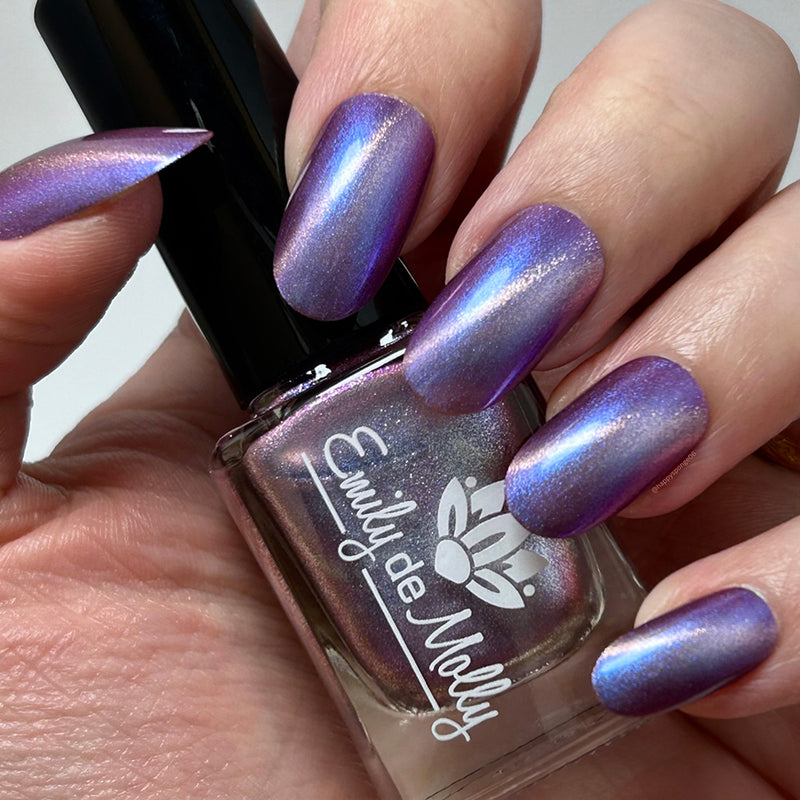 Emily De Molly - Essence Of Light Nail Polish (Magnetic)