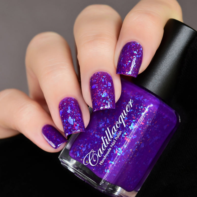 [Preorder, Ships Early May] Cadillacquer - A Strange Type Of Chemistry Nail Polish (Thermal)