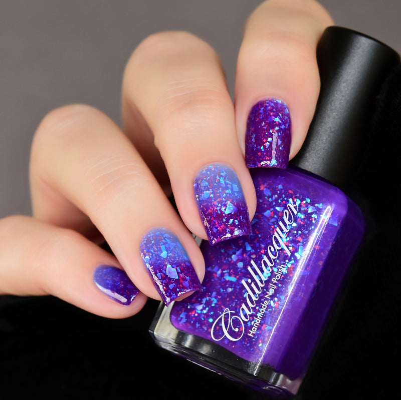 [Preorder, Ships Mid-February] Cadillacquer - A Strange Type Of Chemistry Nail Polish (Thermal)