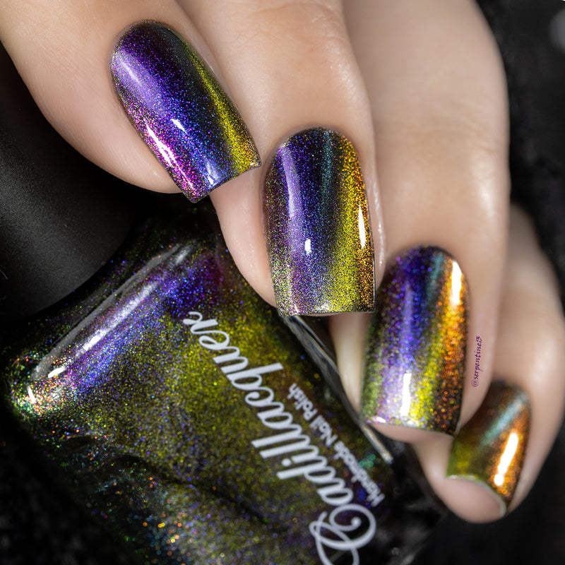 [Preorder, Ships Early May] Cadillacquer - Extraterrestrial Nail Polish (Magnetic)