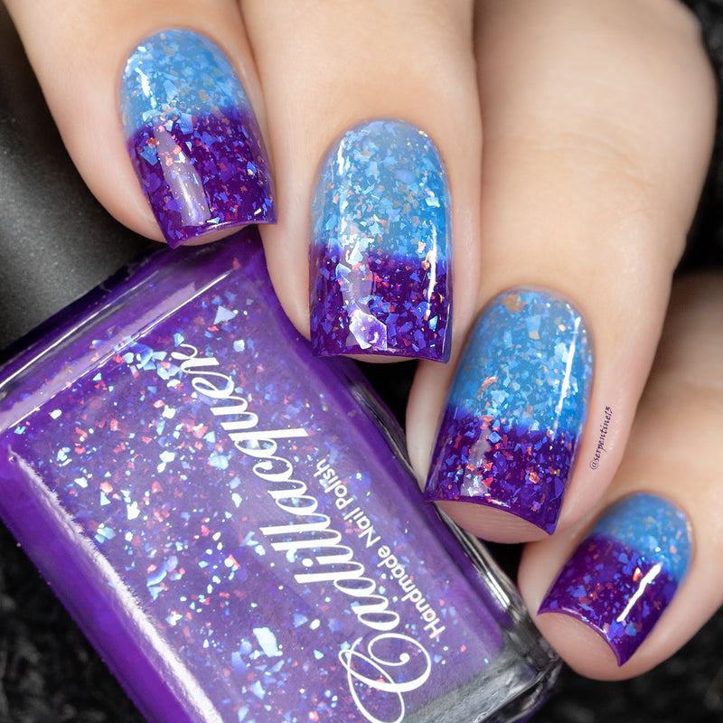 [Preorder, Ships Early May] Cadillacquer - A Strange Type Of Chemistry Nail Polish (Thermal)