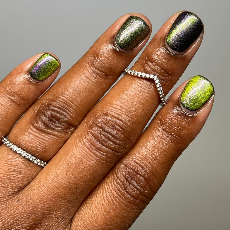 [Preorder, Ships Early May] Cadillacquer - Extraterrestrial Nail Polish (Magnetic)