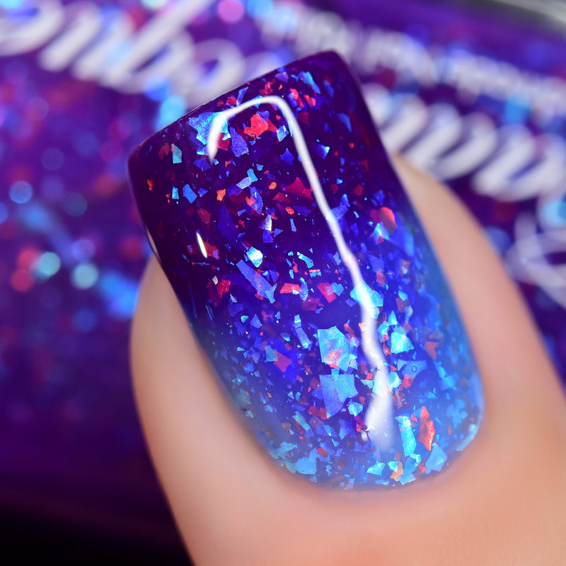 [Preorder, Ships Mid-February] Cadillacquer - A Strange Type Of Chemistry Nail Polish (Thermal)