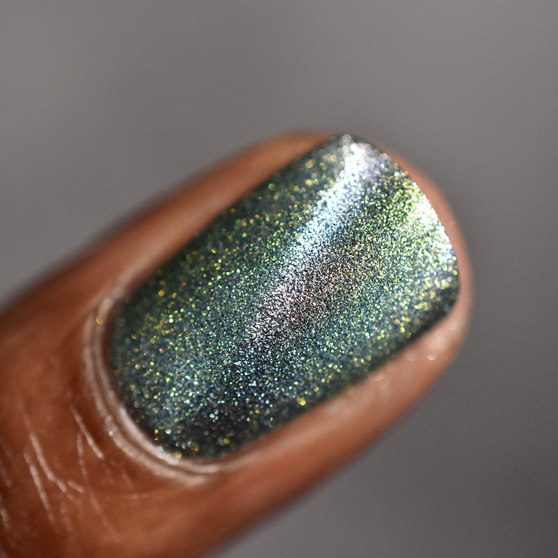 Clionadh Cosmetics - Upside-down Horseshoe Nail Polish (Magnetic)