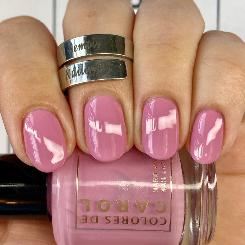 Colores de Carol - Mom is... Brave Nail Polish