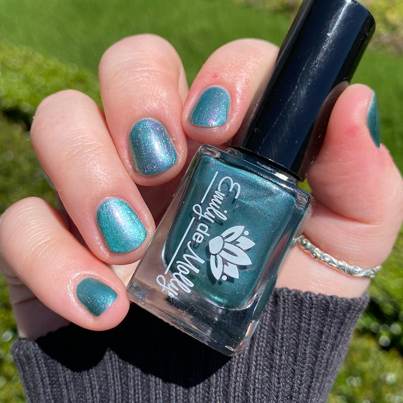 Emily De Molly - Made Up My Mind Nail Polish (Magnetic)