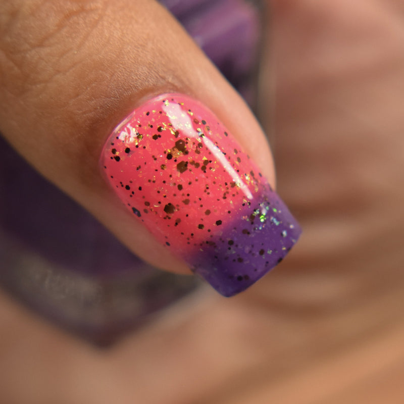 Chamaeleon Nails - Strawberry Dartfrog Nail Polish (Thermal) - Store Exclusive