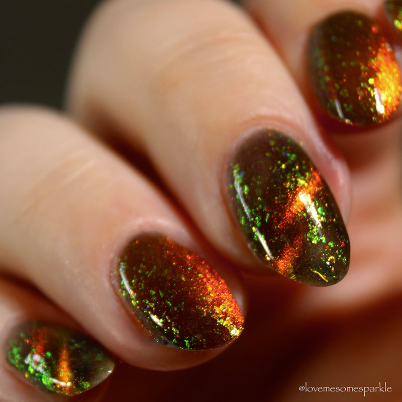 Emily De Molly - Green Flame Nail Polish (Magnetic)