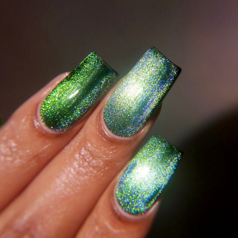 [Preorder, Ships Early Nov] F.U.N Lacquer - Fantasy Burst Nail Polish (Magnetic)