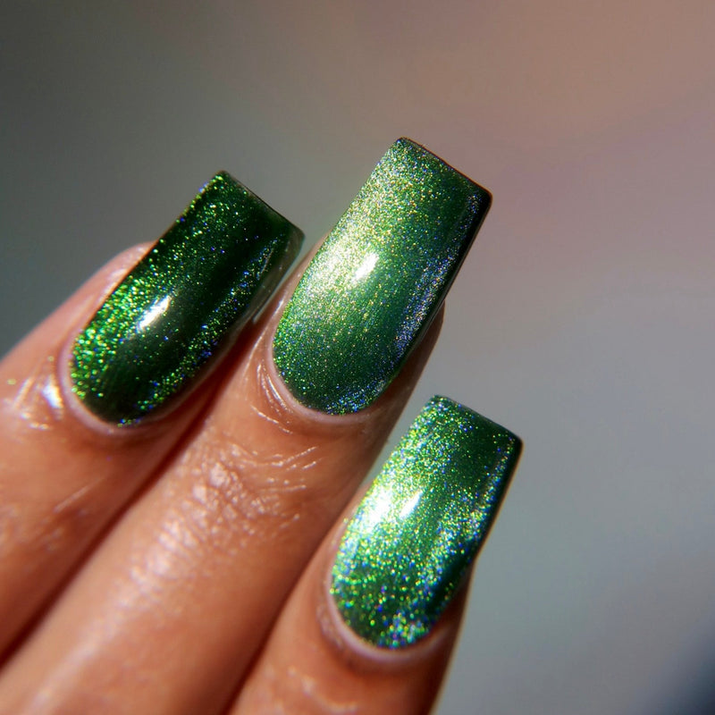[Preorder, Ships Early Nov] F.U.N Lacquer - Fantasy Burst Nail Polish (Magnetic)
