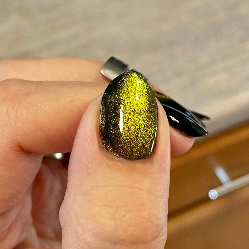 Colores de Carol - Nocturna Nail Polish (Magnetic)