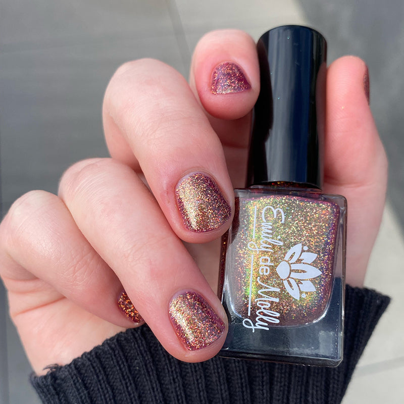 Emily De Molly - Closer To The Edge Nail Polish