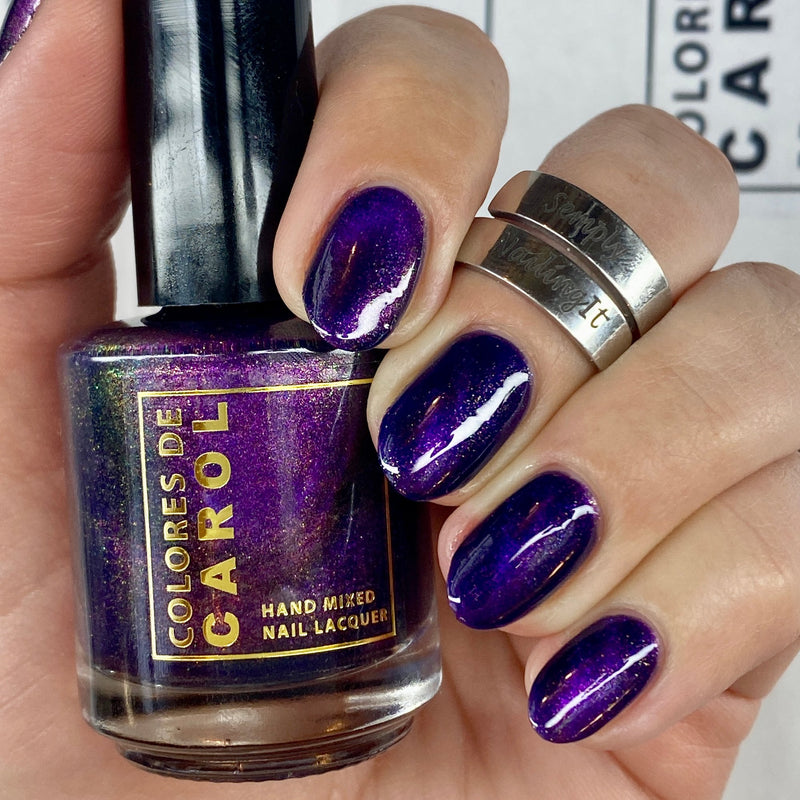 Colores de Carol - Glow-ver the Moon Nail Polish (Magnetic)