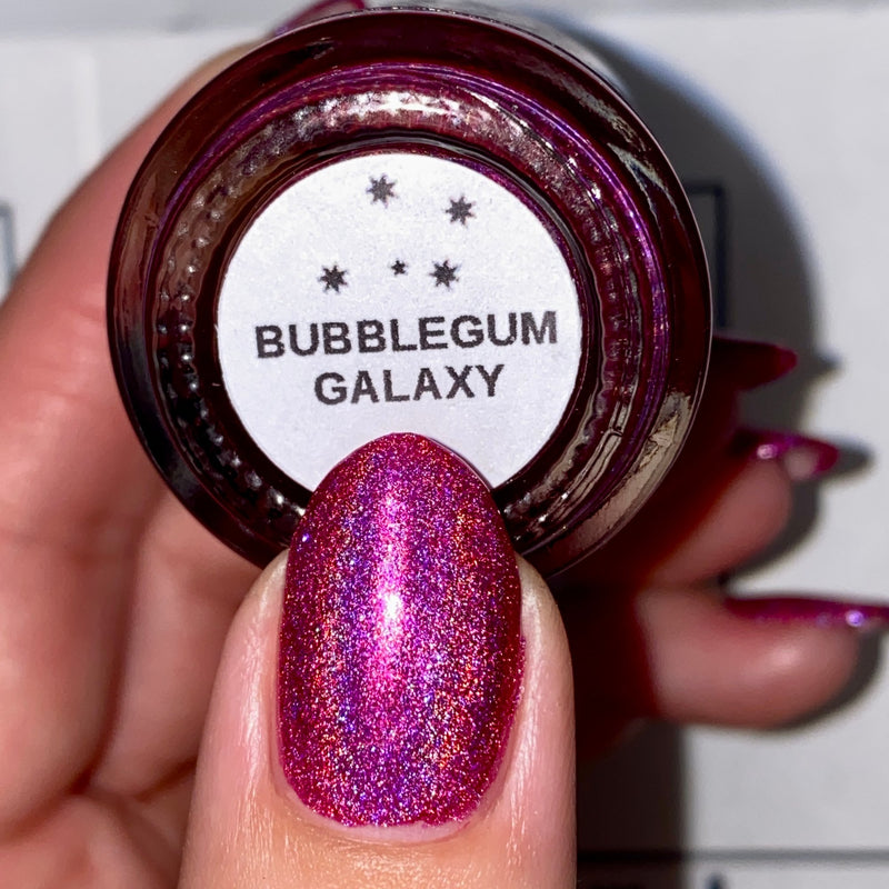 Colores de Carol - Bubblegum Galaxy Nail Polish