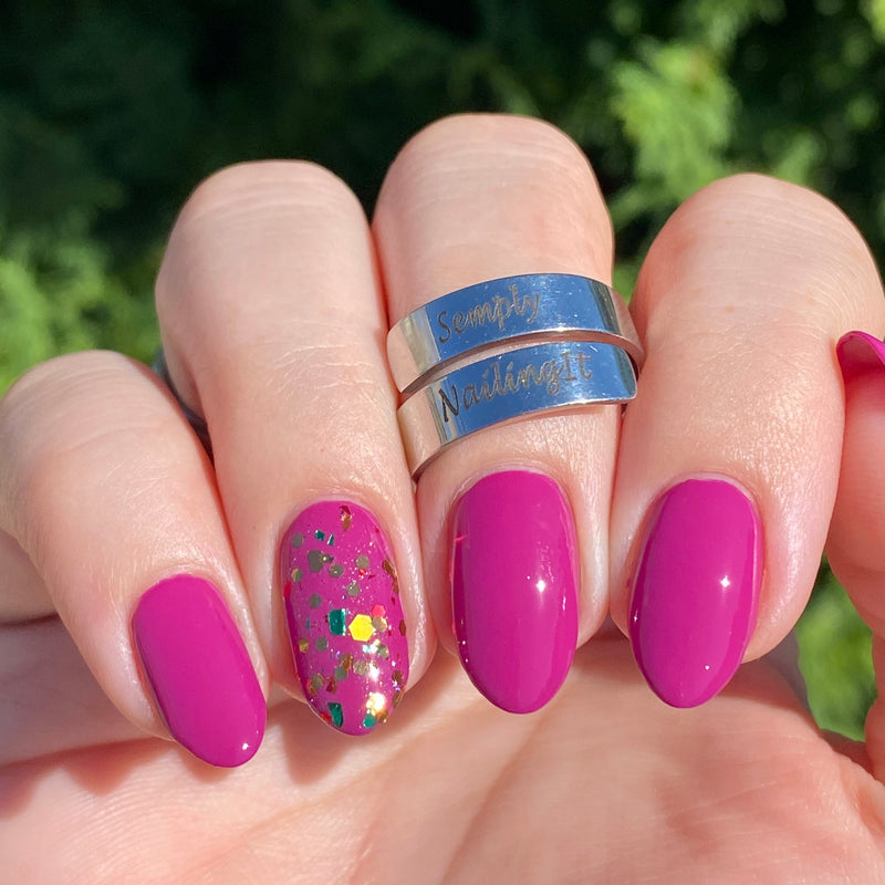 Colores de Carol - Turn the Page Nail Polish