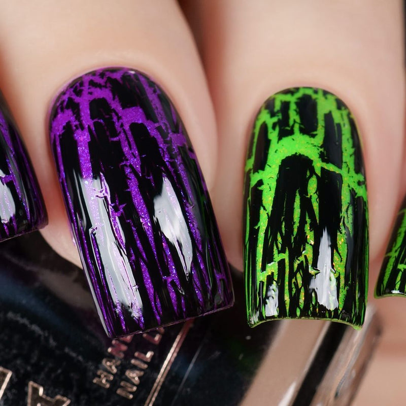 Colores de Carol - Stripes and Scares Nail Polish (Crackle Topper)