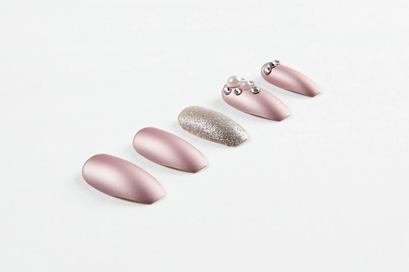 Ardell - Nail Addict Premium Metallic Lilac Pearl Press On Nails