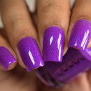 Colores de Carol - It’s Show Time! Nail Polish (Glow in the Dark)