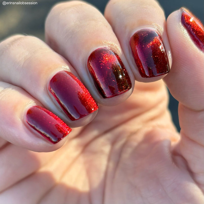 Colores de Carol - Crimson Affair Nail Polish (Magnetic)