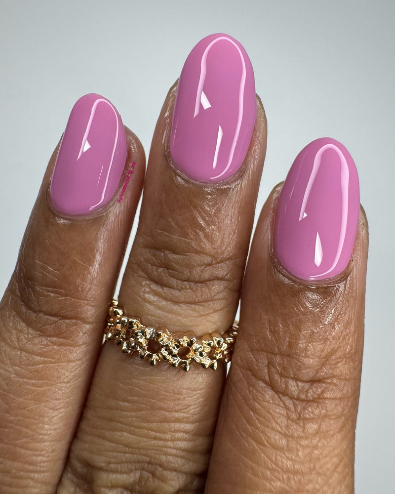 Colores de Carol - Mom is... Brave Nail Polish