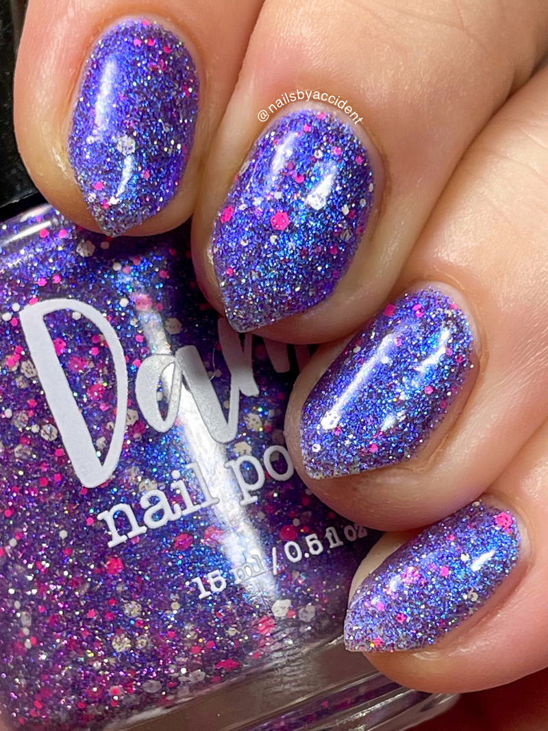 Dam Nail Polish - Veronica Nail Polish (Flash Reflective)