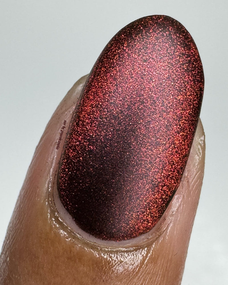 Colores de Carol - Amour Noir Nail Polish (Magnetic)