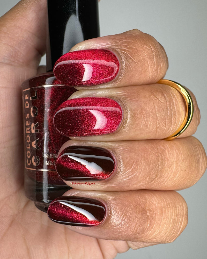 Colores de Carol - Crimson Affair Nail Polish (Magnetic)