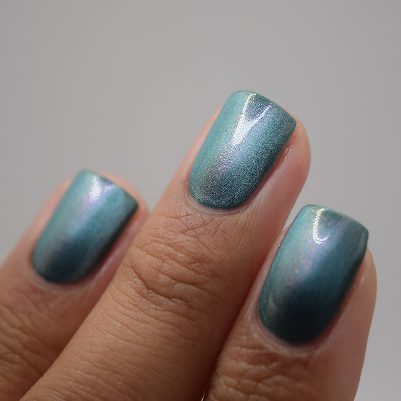 Emily De Molly - Made Up My Mind Nail Polish (Magnetic)