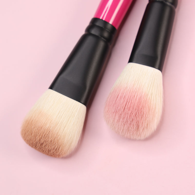 Whats Up Beauty - 2 Face Brushes (R202 Blush, R203 Bronzer)