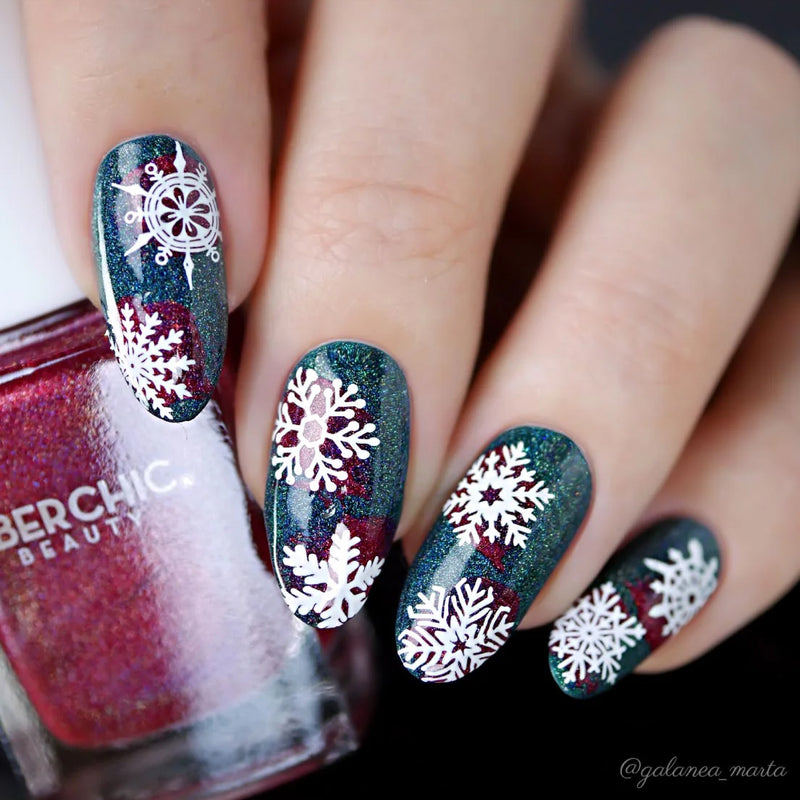 UberChic Beauty - Let it Snow Stamping Plate