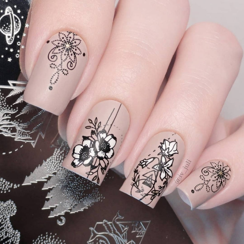 Nicole Diary - 090 Astro in Chic Stamping Plate