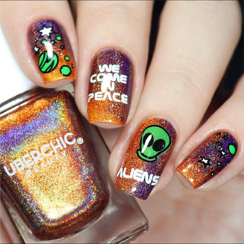 UberChic Beauty - Out of This World Stamping Plate