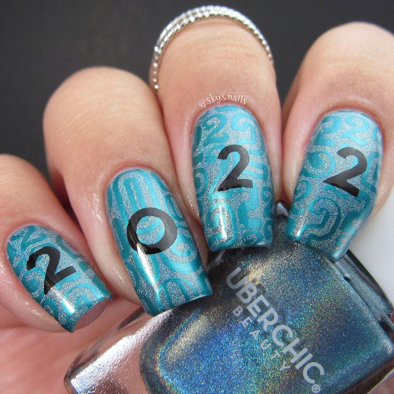 UberChic Beauty - New Year, New Digits Stamping Plate