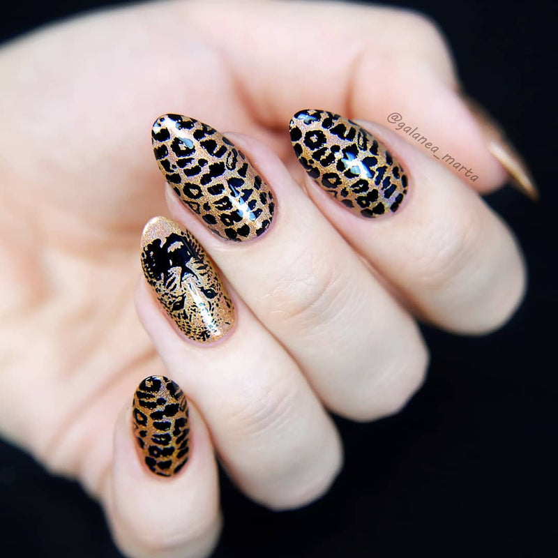 UberChic Beauty - Wild Luxury: Warm Blooded Stamping Plate