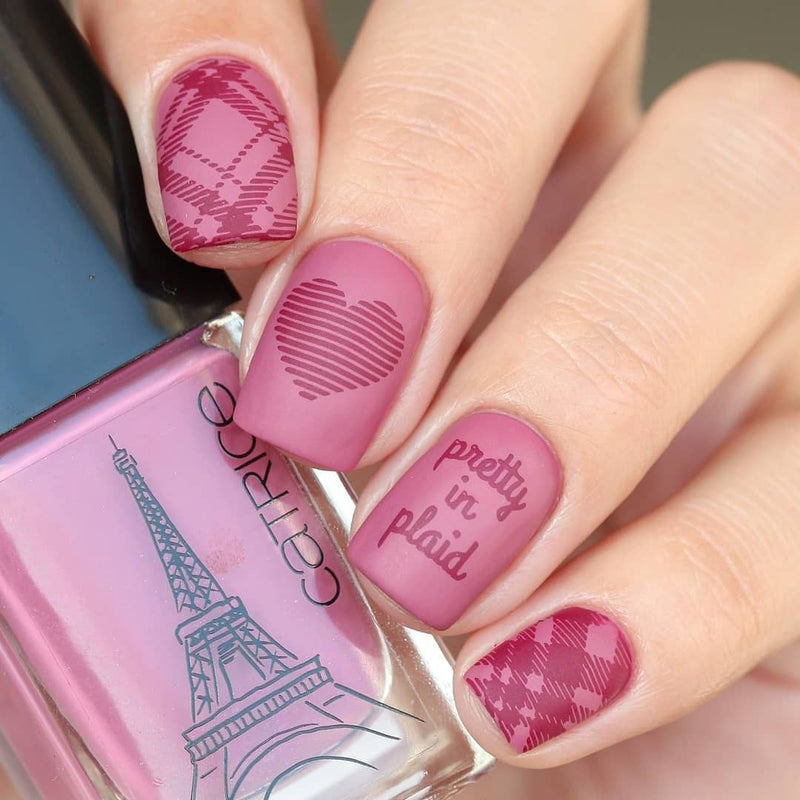 UberChic Beauty - Pretty in Plaid 02 Stamping Plate