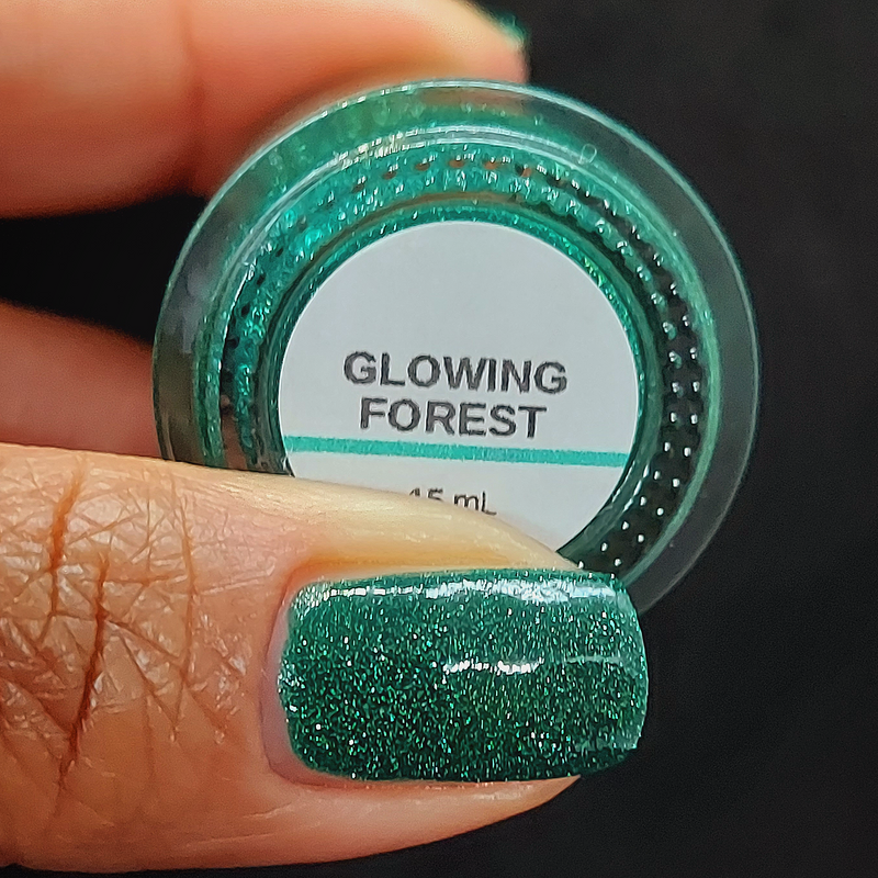 Colores de Carol - Glowing Forest Nail Polish (Flash Reflective)