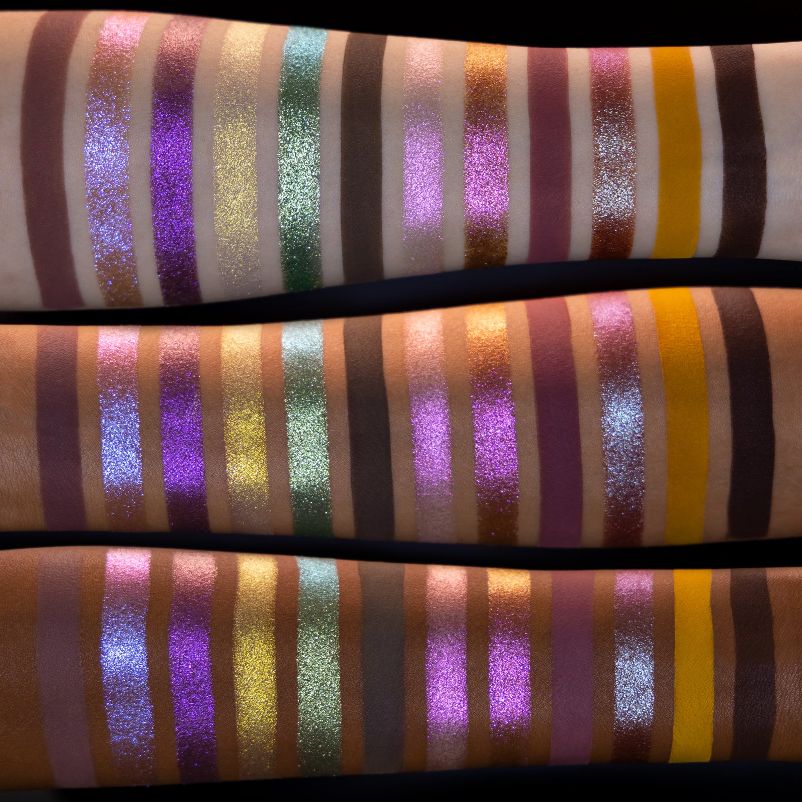 Whats Up Beauty - Geodes Eyeshadow Palette