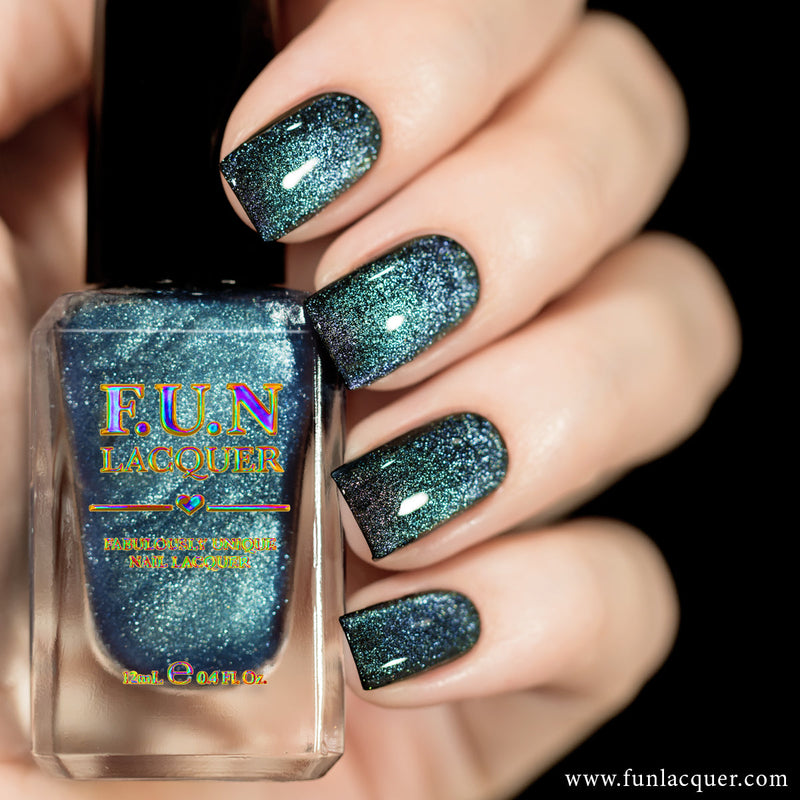 [Preorder, Ships Early Nov] F.U.N Lacquer - Blue Rose Platinum Diamond Nail Polish (Magnetic)