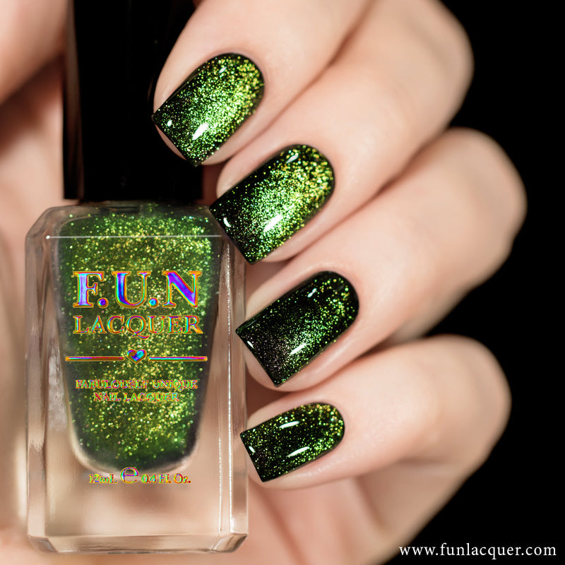 [Preorder, Ships Early Nov] F.U.N Lacquer - Green Rose Platinum Diamond Nail Polish (Magnetic)