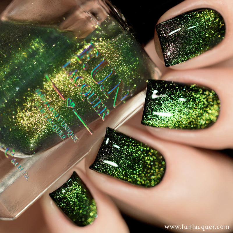 [Preorder, Ships Early Nov] F.U.N Lacquer - Green Rose Platinum Diamond Nail Polish (Magnetic)